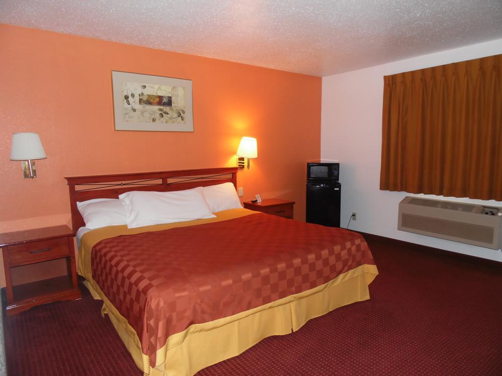 American Inn & Suites Boone Habitación foto